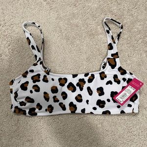 NWT Leopard bathing suit top